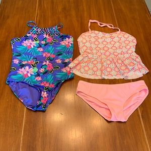 Old Navy Swimsuits (1 available)